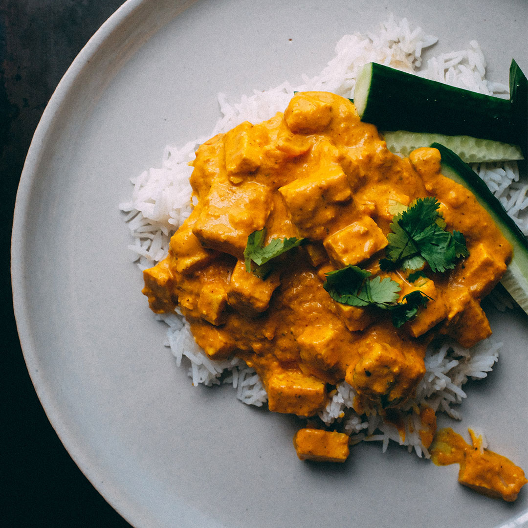 plated curry chicken