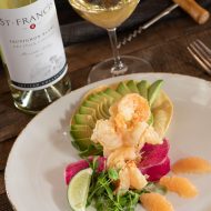 shrimp tostada and Sauvignon Blanc