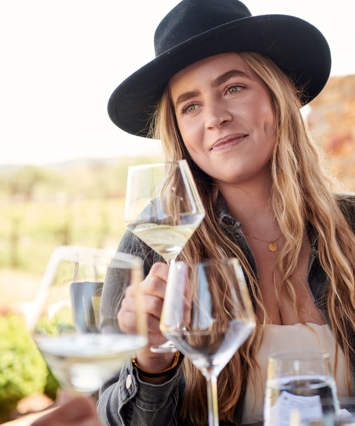 Sonoma wineries with white wine